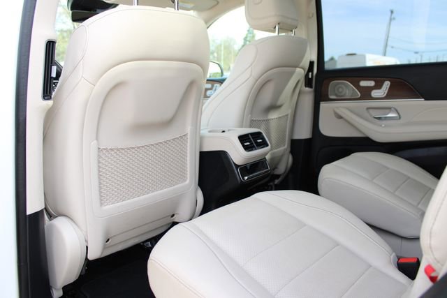 Used 2023 Mercedes-Benz GLS 450 4MATIC image 25