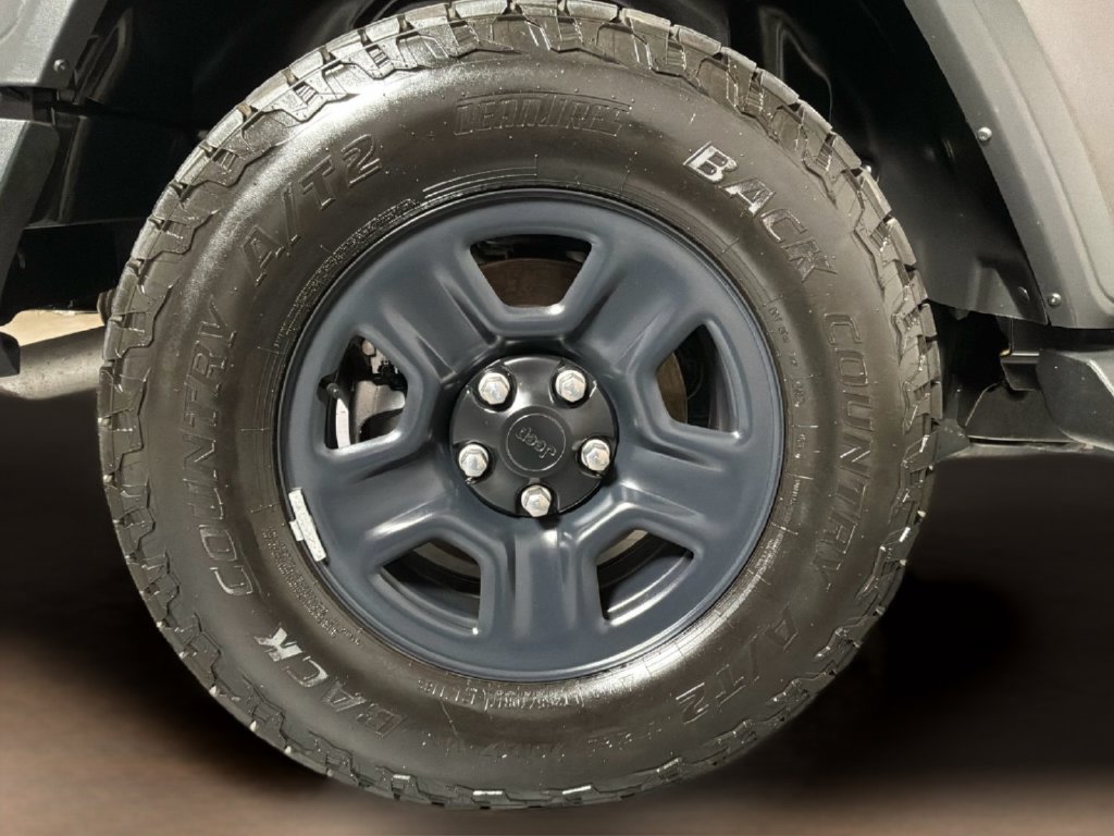 Certified 2024 Jeep Wrangler Sport AWD/4WD image 12