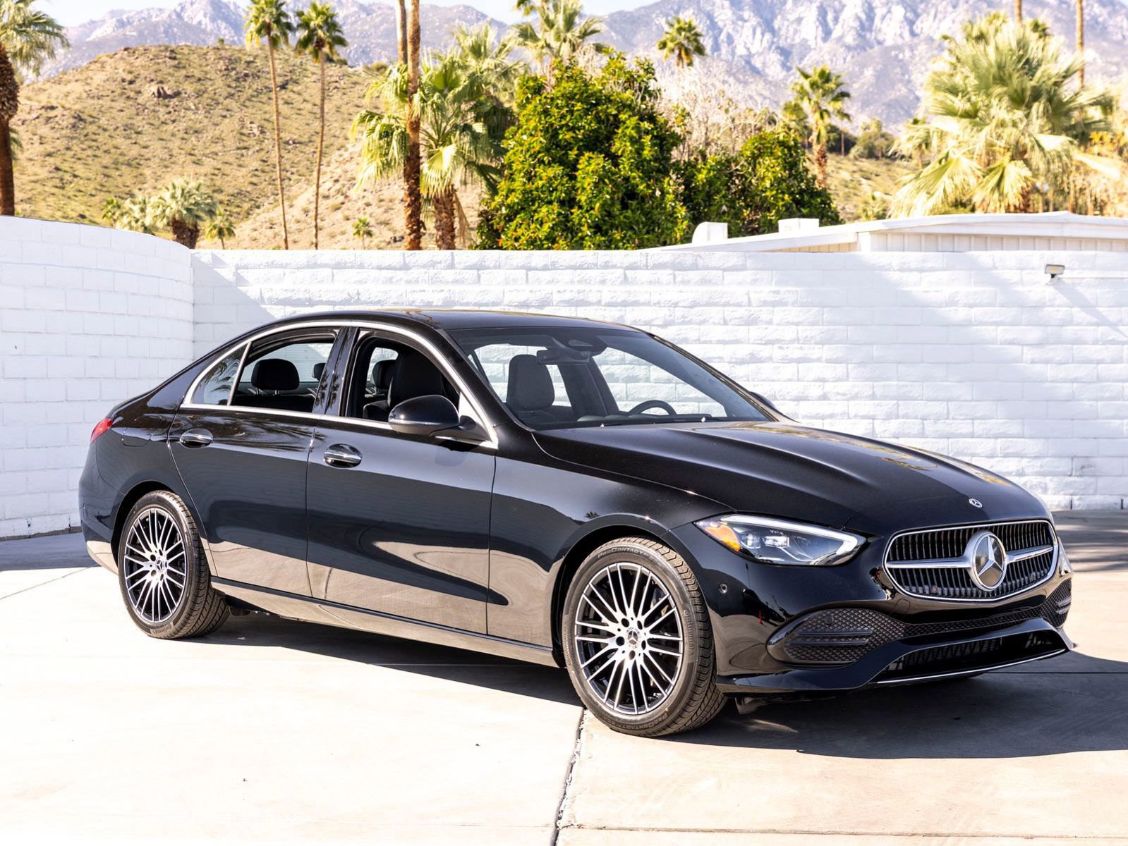 Used 2025 Mercedes-Benz C 300 Sedan image 6