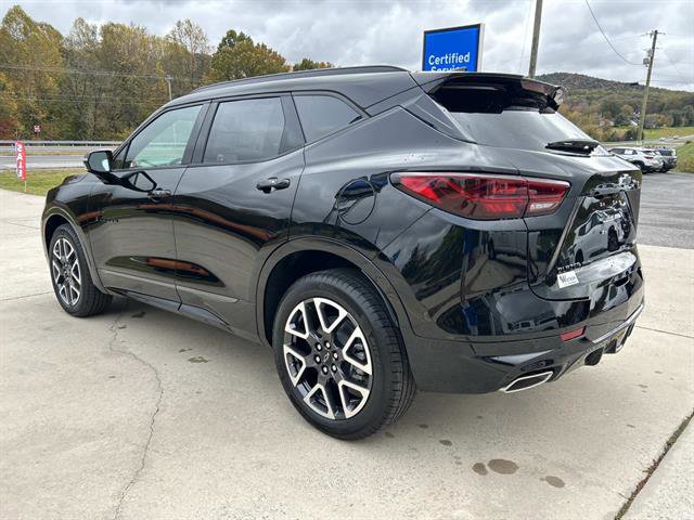 New 2025 Chevrolet Blazer RS w/ Enhanced Convenience Package image 6