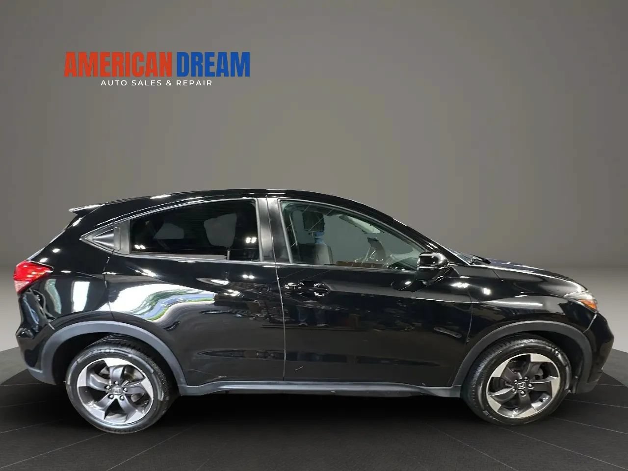 Used 2018 Honda HR-V EX image 6