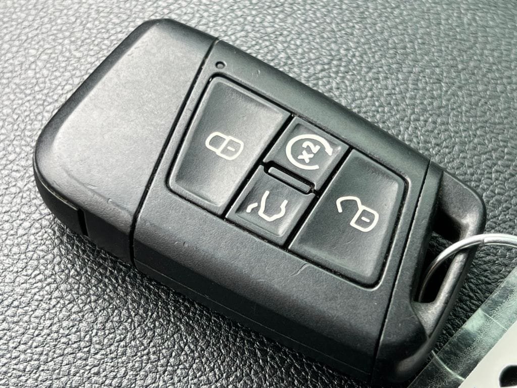 Used 2018 Volkswagen Atlas SEL AWD/4WD image 37