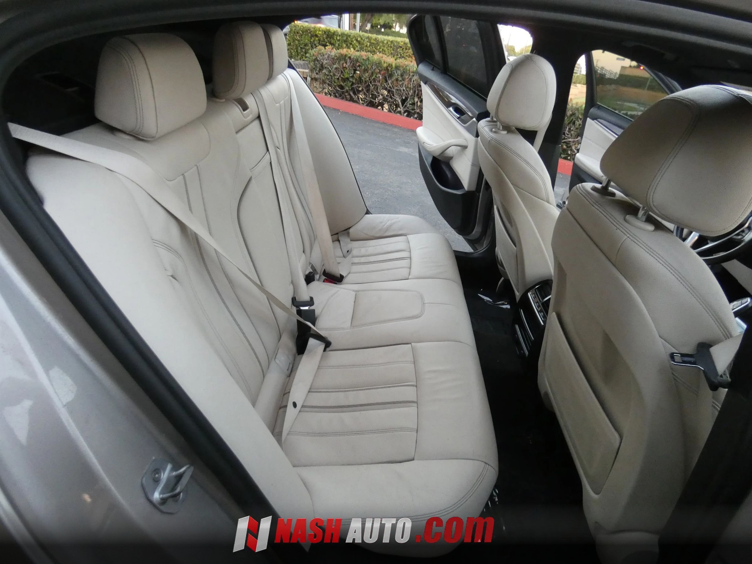 Used 2018 BMW 540i RWD image 33