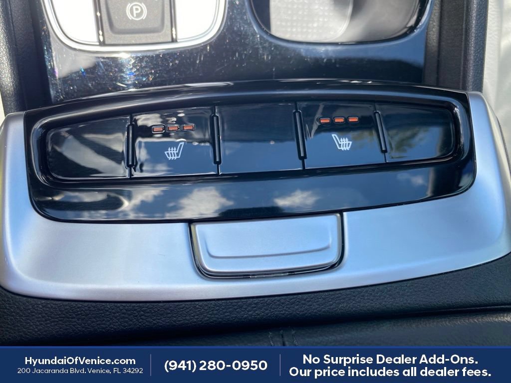 Certified 2022 Hyundai Santa Cruz SEL w/ Activity Package FWD image 14
