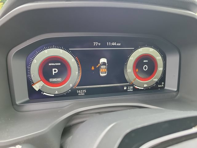 Used 2025 Nissan Rogue Platinum FWD image 26