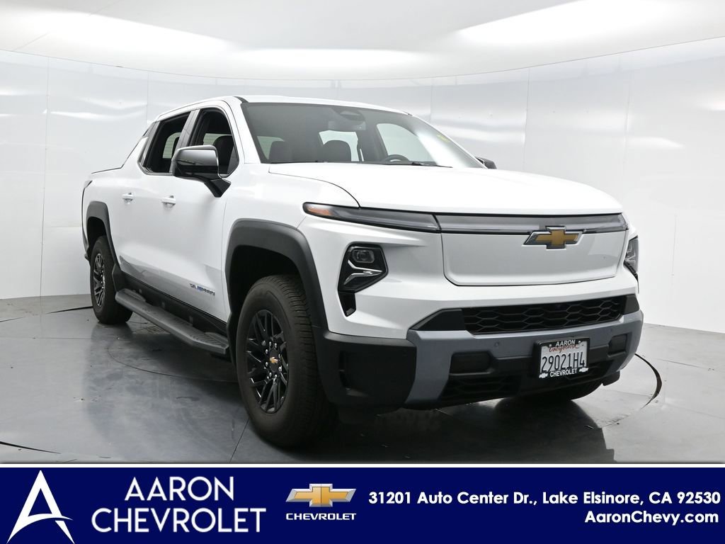 New 2026 Chevrolet Silverado EV LT image 32