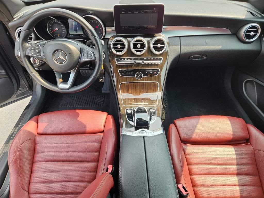 Used 2018 Mercedes-Benz C 300 4MATIC Cabriolet image 2