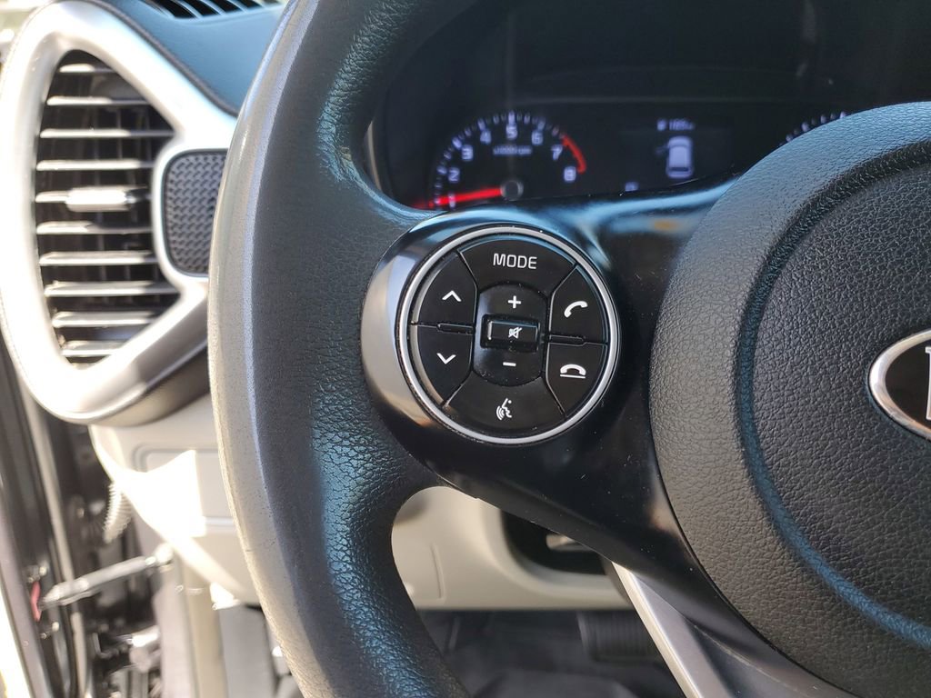 Used 2021 Kia Soul LX image 23