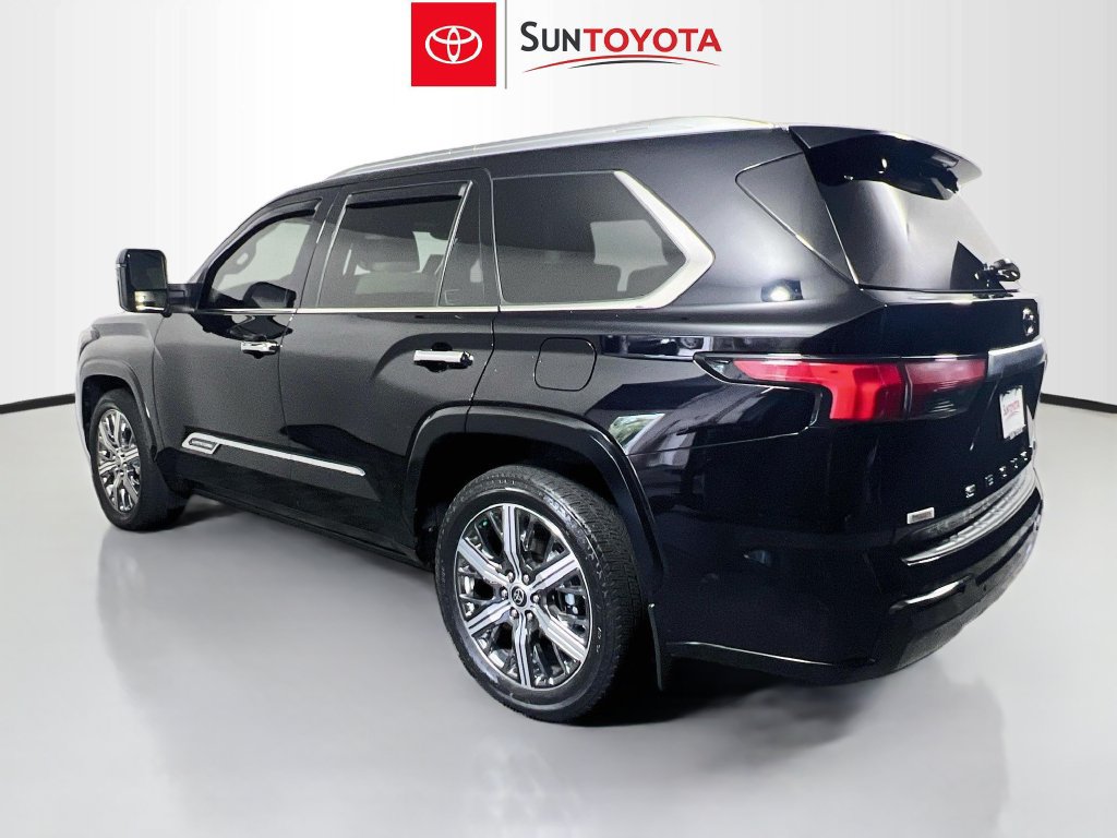Used 2023 Toyota Sequoia Capstone RWD image 6