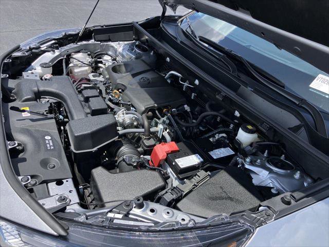 Certified 2025 Toyota RAV4 LE FWD image 33