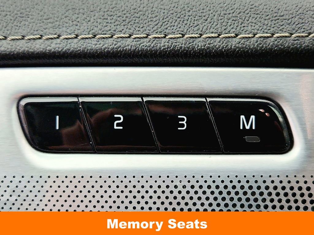 Used 2017 Volvo XC90 T8 Excellence image 22