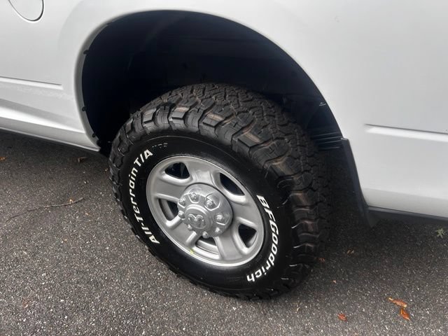 Used 2023 RAM 3500 Tradesman w/ Snow Chief Group AWD/4WD image 9