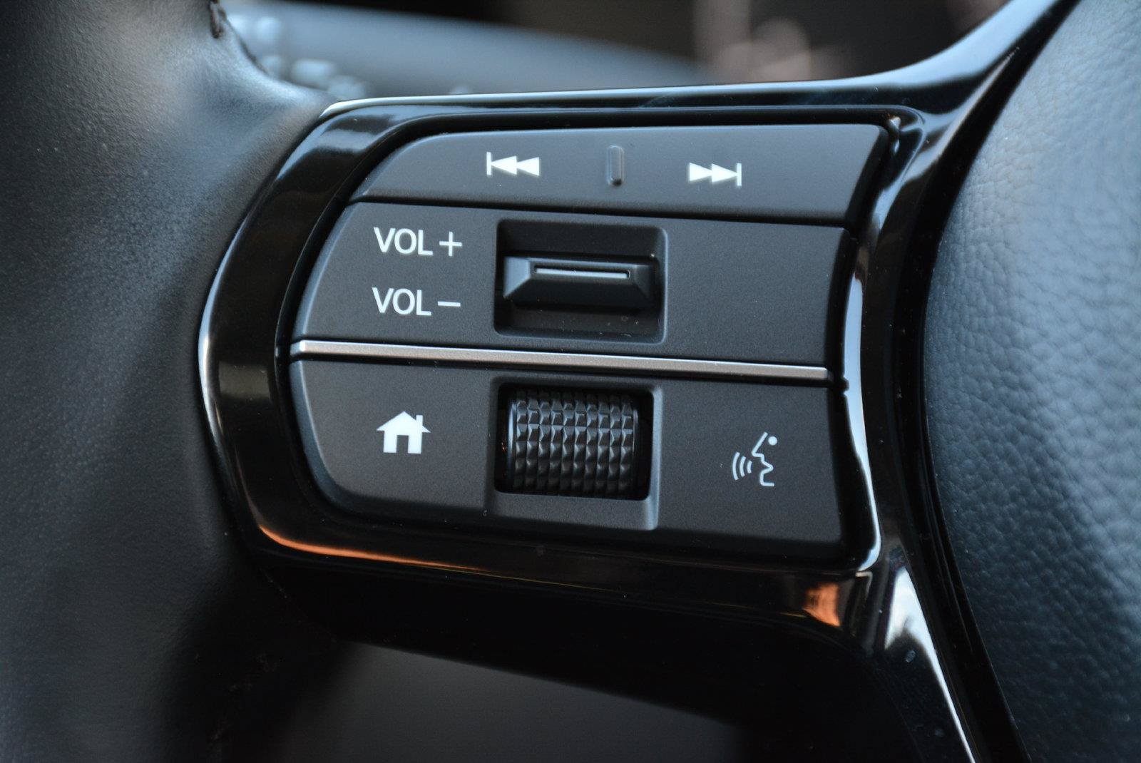 Used 2025 Honda HR-V EX-L image 29