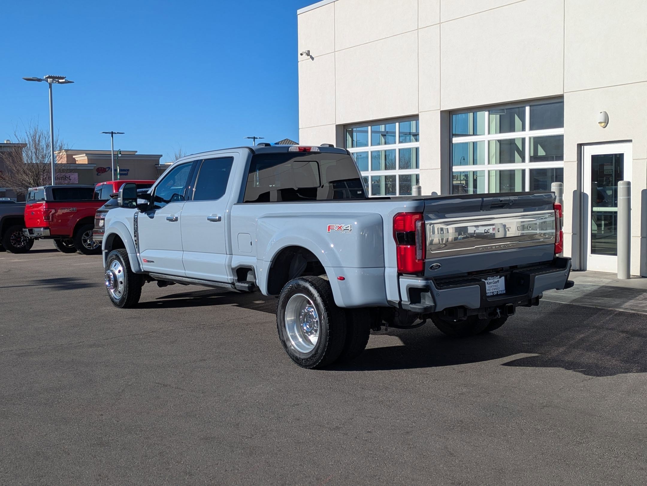 Used 2024 Ford F450 Limited w/ FX4 Off-Road Package image 9
