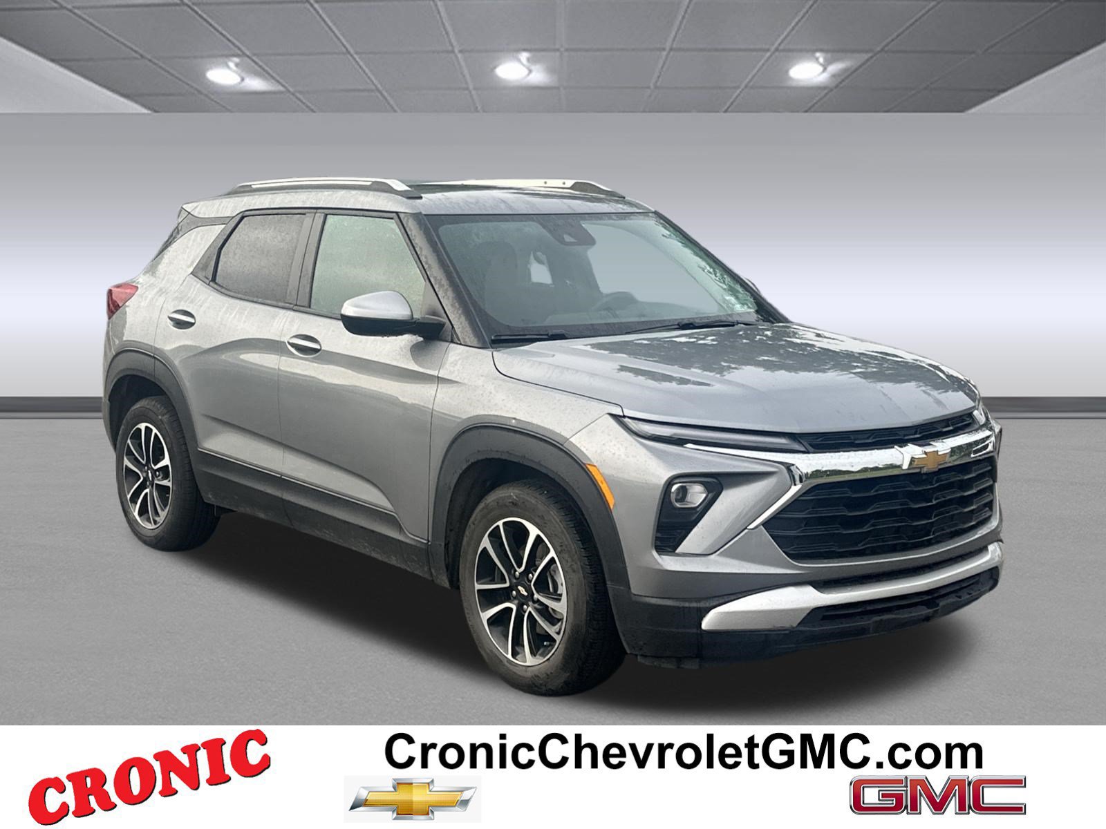 Used 2025 Chevrolet TrailBlazer LT FWD image 1