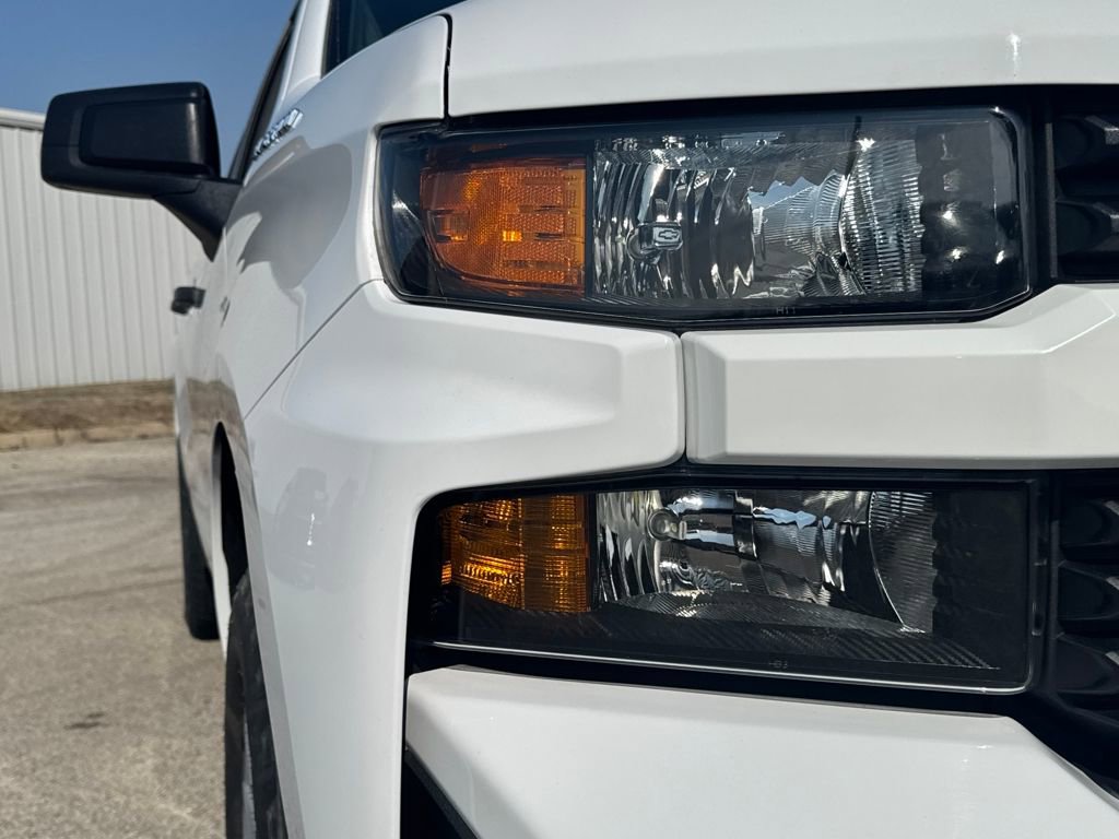 Used 2022 Chevrolet Silverado 1500 Custom w/ Safety Confidence Package image 12