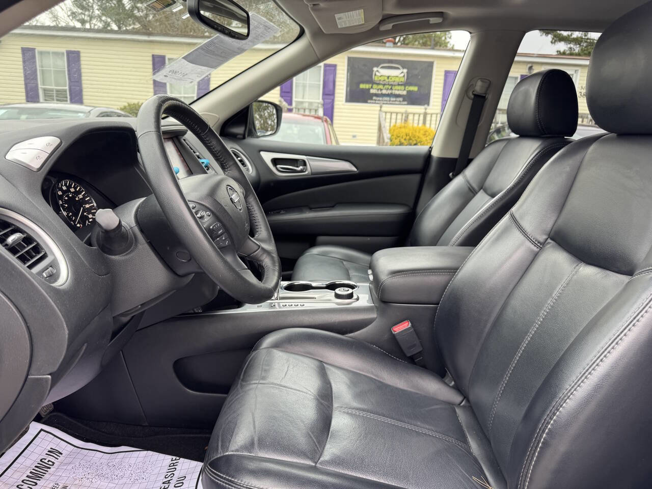 Used 2018 Nissan Pathfinder SL w/ SL Premium Package image 11