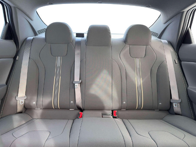 New 2026 Hyundai Elantra Sport FWD image 16