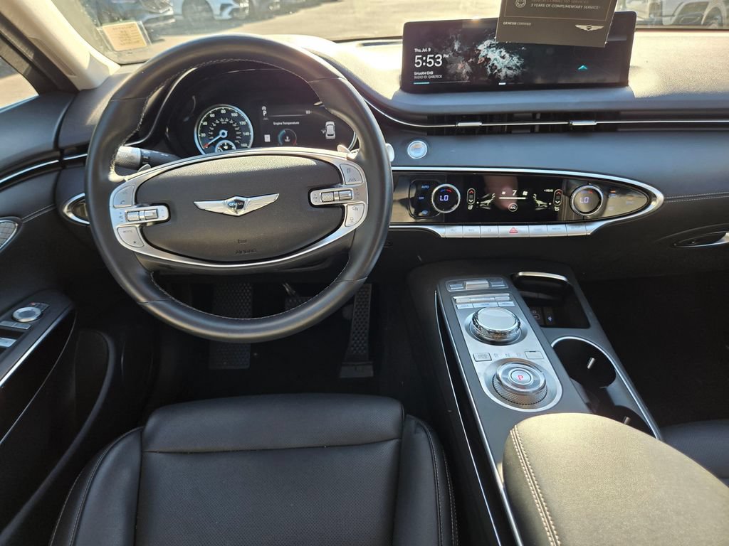Used 2025 Genesis GV70 2.5T AWD/4WD image 18