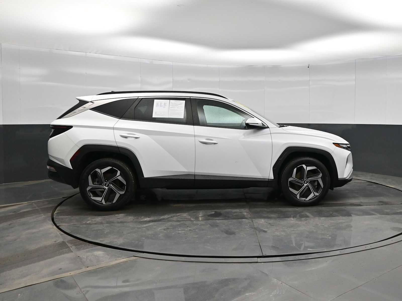 Used 2022 Hyundai Tucson SEL w/ Convenience Package image 9