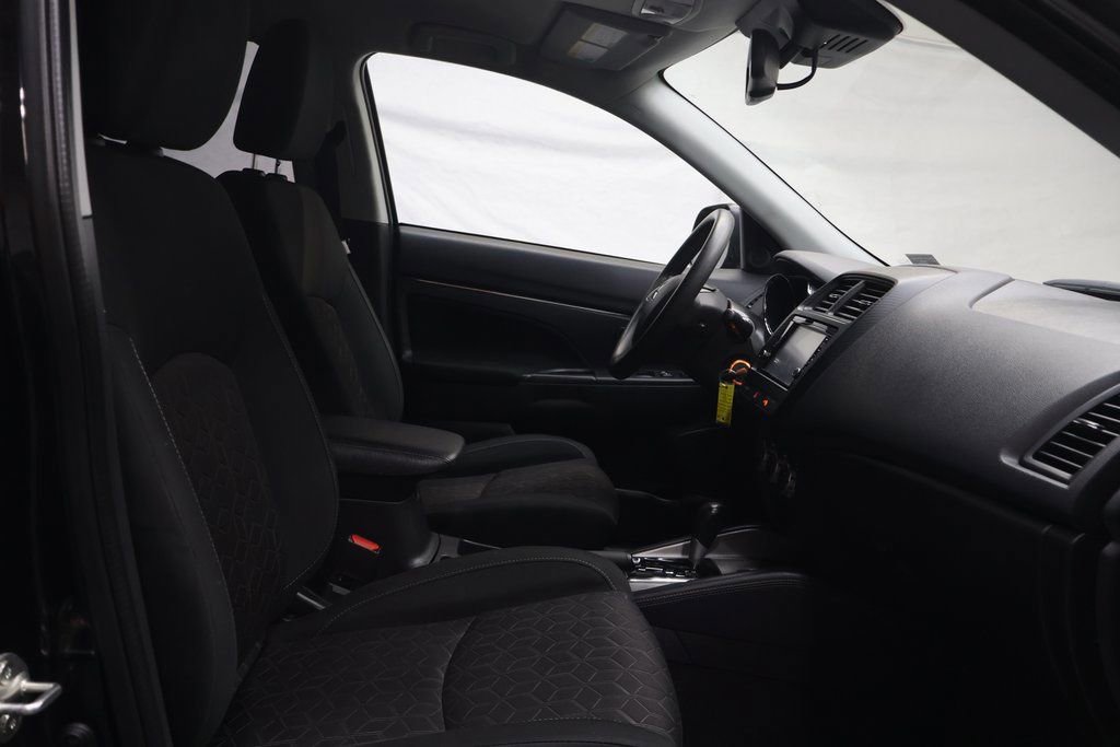 Used 2024 Mitsubishi Outlander Sport AWD image 9