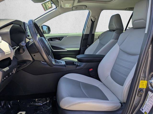 Certified 2020 Toyota RAV4 XLE Premium FWD image 16