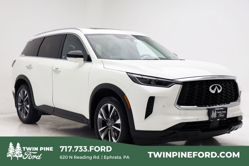 Used 2023 INFINITI QX60 Luxe w/ Performance Audio Package AWD/4WD image 1