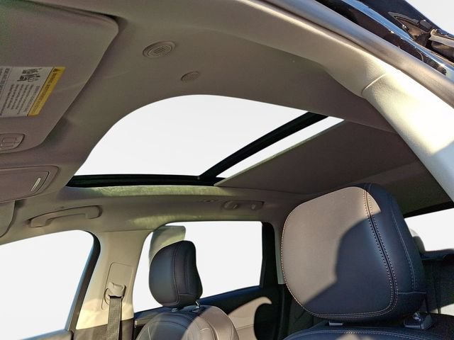 New 2026 Lincoln Nautilus Reserve w/ Jet Appearance Package AWD/4WD image 12
