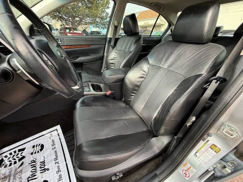 Used 2014 Subaru Legacy 2.5i Limited image 12