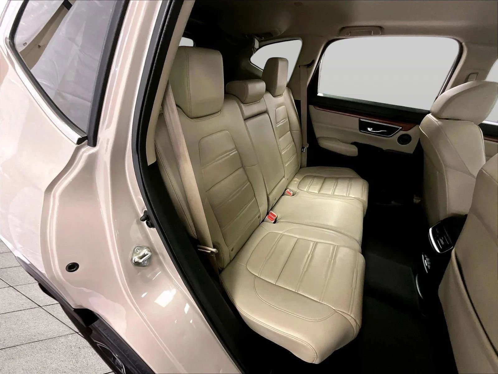 Used 2017 Honda CR-V Touring image 27