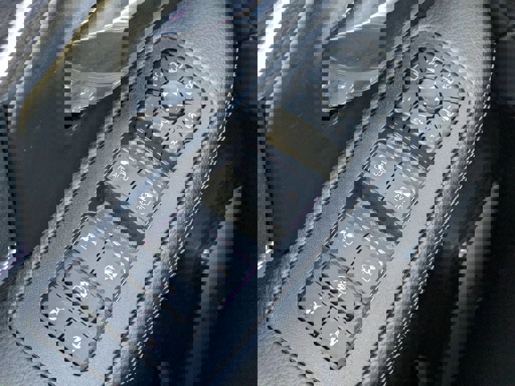 New 2026 RAM 2500 Laramie image 27