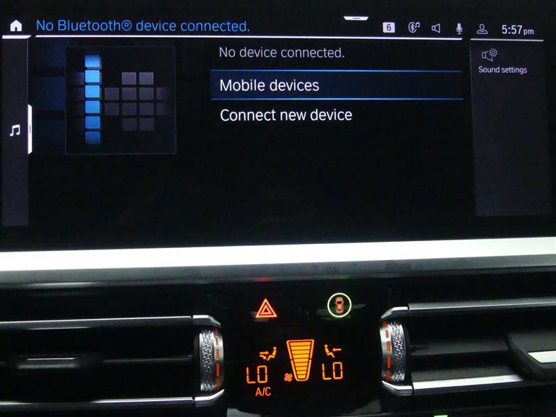 Used 2021 BMW 330e xDrive w/ Convenience Package image 13