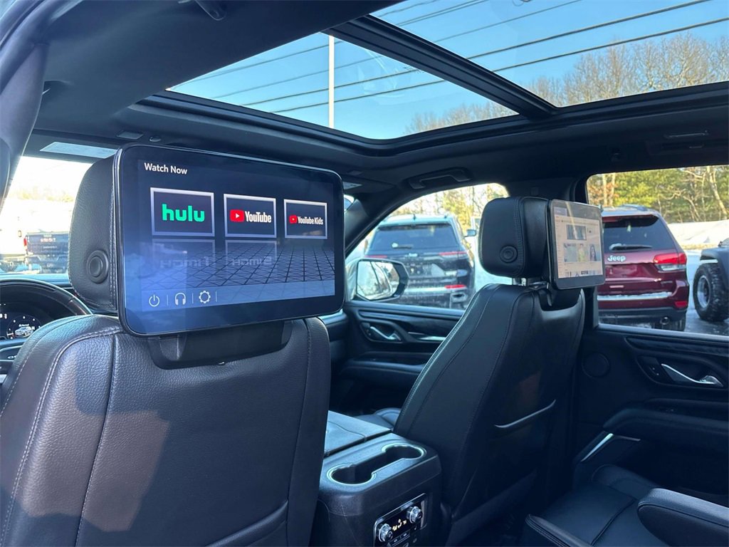 Used 2024 GMC Yukon Denali w/ Denali Reserve Package image 17