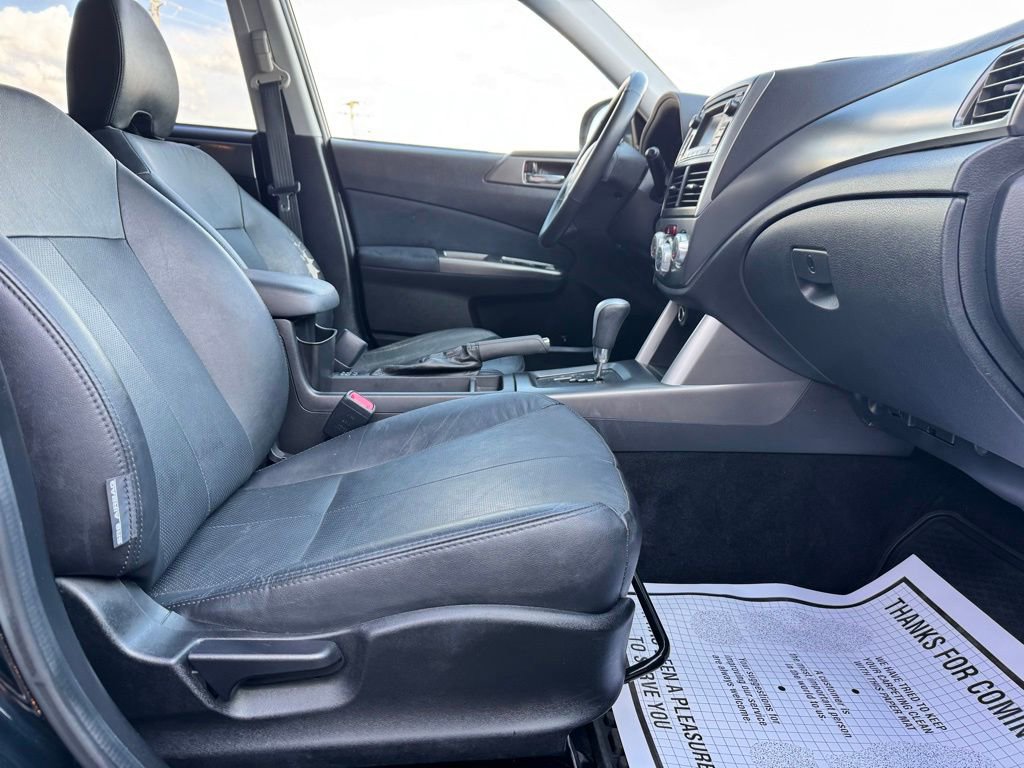 Used 2011 Subaru Forester 2.5X Limited AWD/4WD image 40