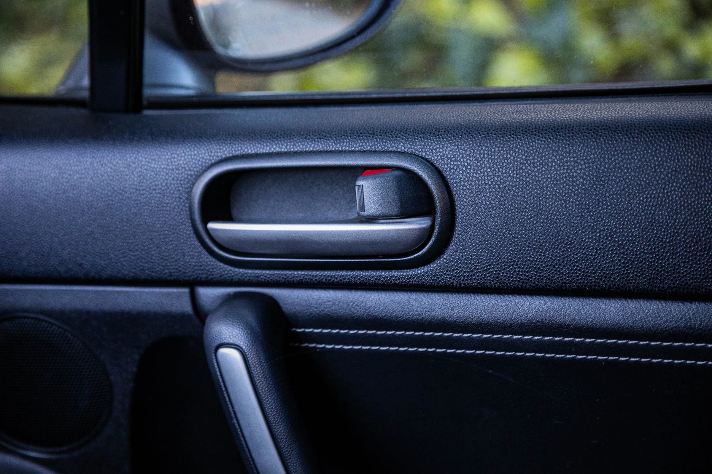 Used 2012 MAZDA MX-5 Miata Grand Touring w/ Premium Pkg image 29