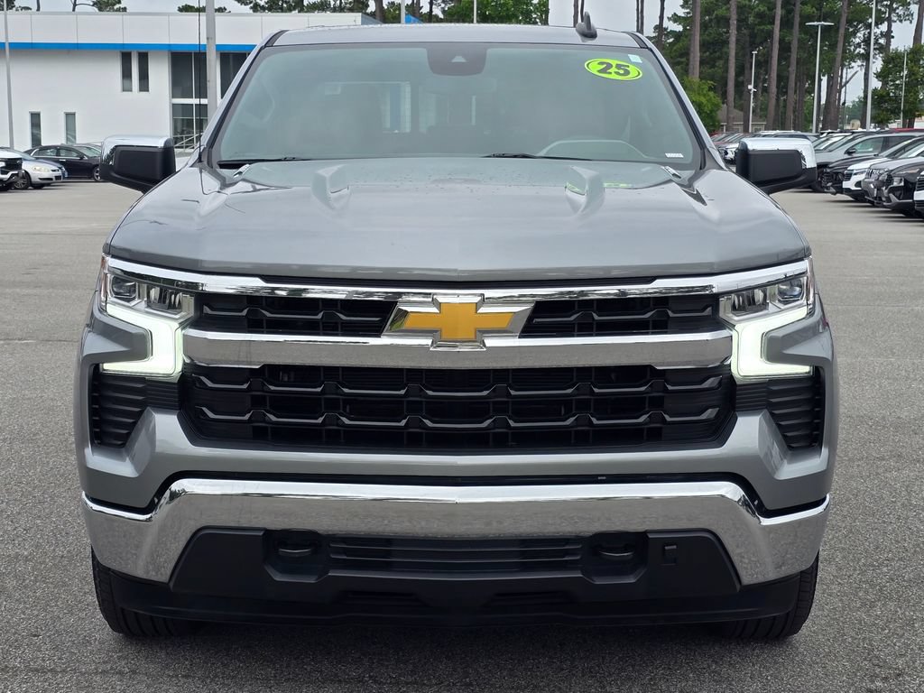 Certified 2025 Chevrolet Silverado 1500 LT w/ Leather Package AWD/4WD image 8