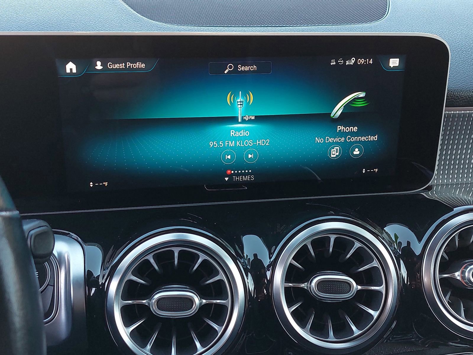 Used 2021 Mercedes-Benz GLB 250 image 21