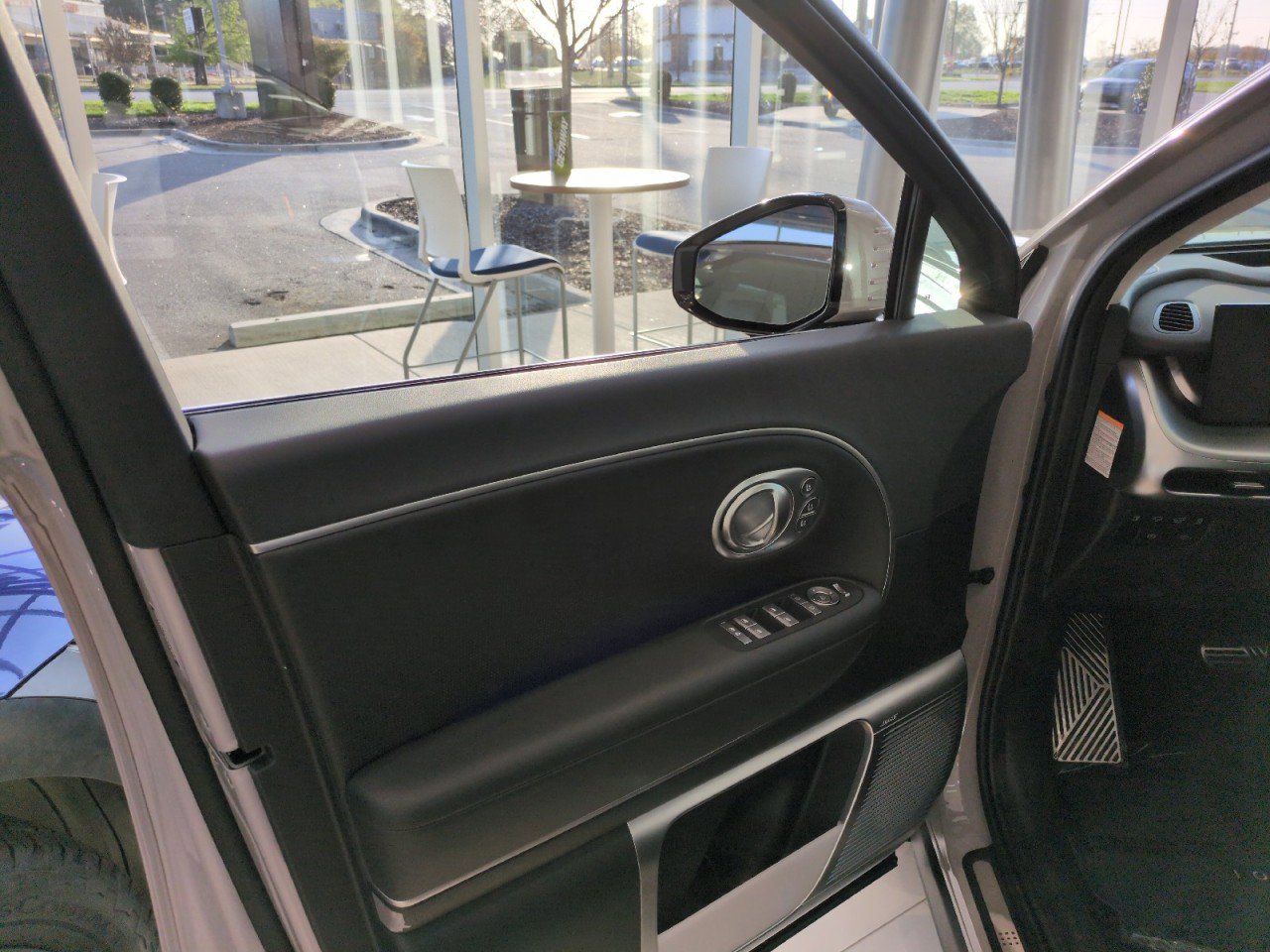 New 2026 Hyundai Ioniq 9 Calligraphy image 12