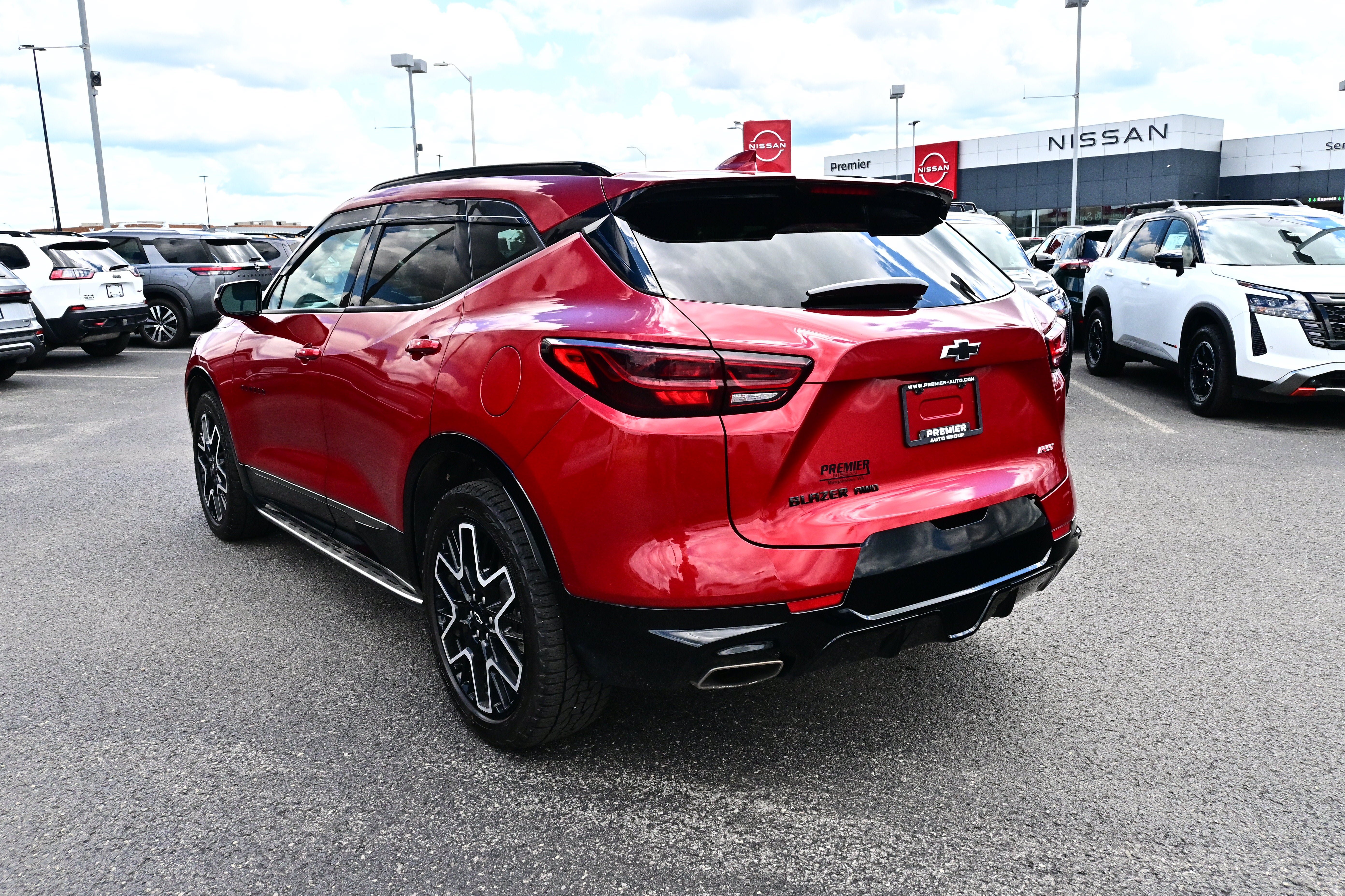 Used 2023 Chevrolet Blazer RS w/ Driver Confidence II Package AWD/4WD image 6