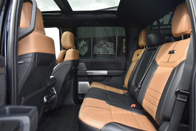 Used 2024 Ford F350 Platinum image 23