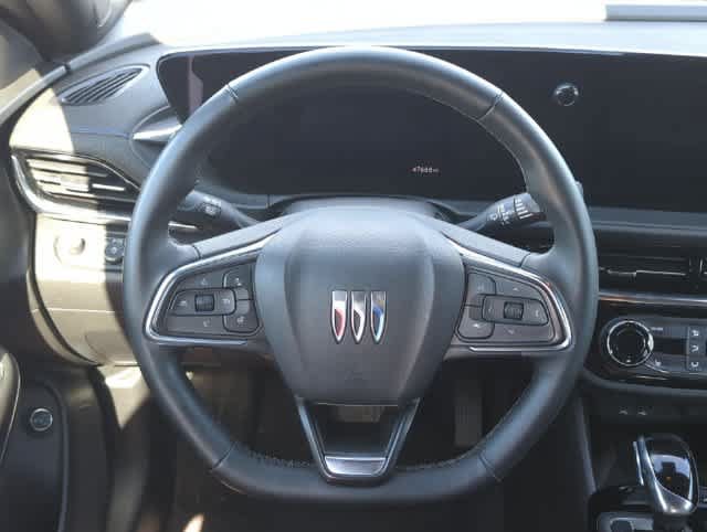Used 2024 Buick Envista Sport Touring w/ Convenience I Package FWD image 22