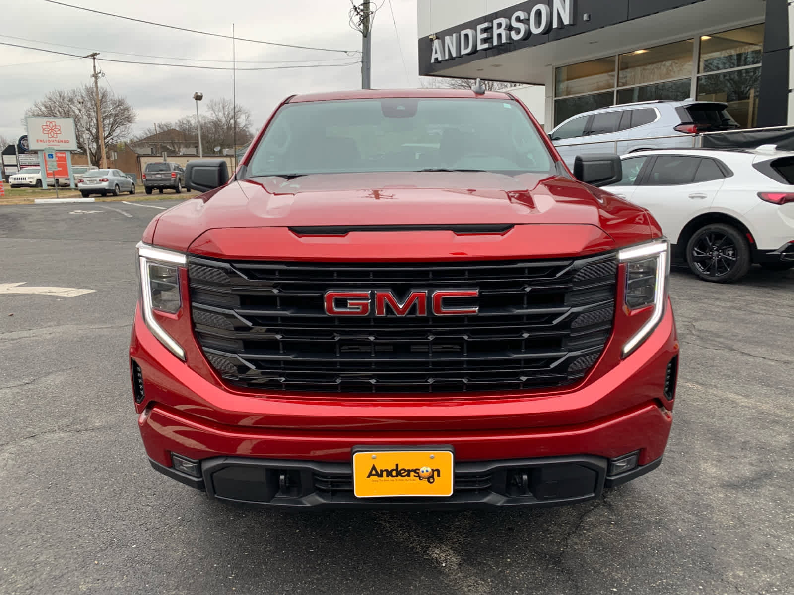 Used 2024 GMC Sierra 1500 Elevation image 2