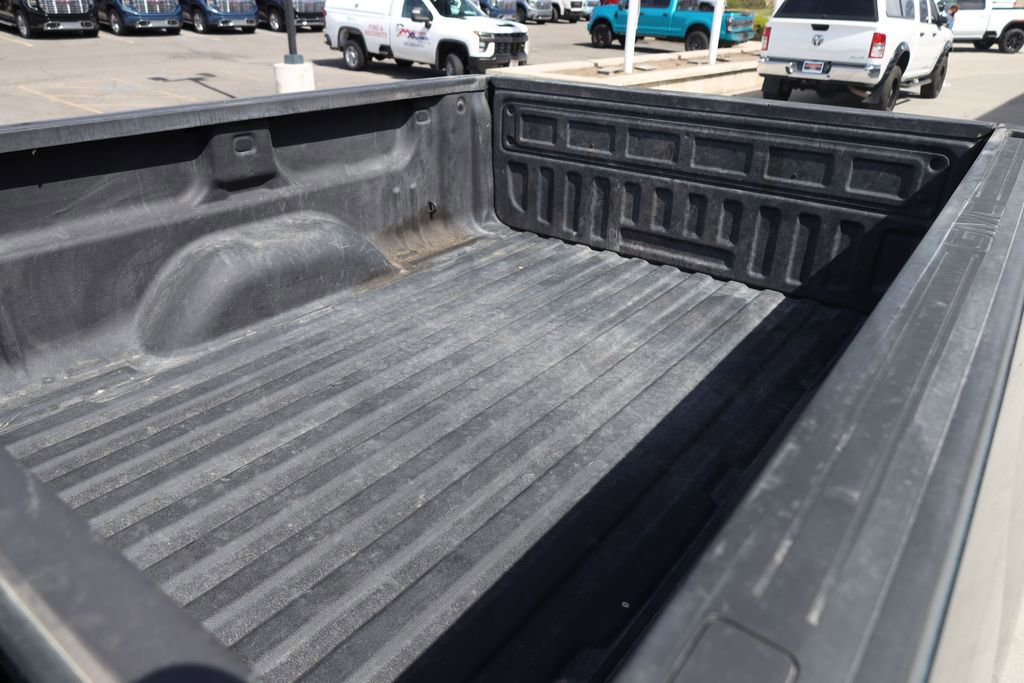 Used 2015 GMC Sierra 2500 SLT w/ Duramax Plus Package image 21