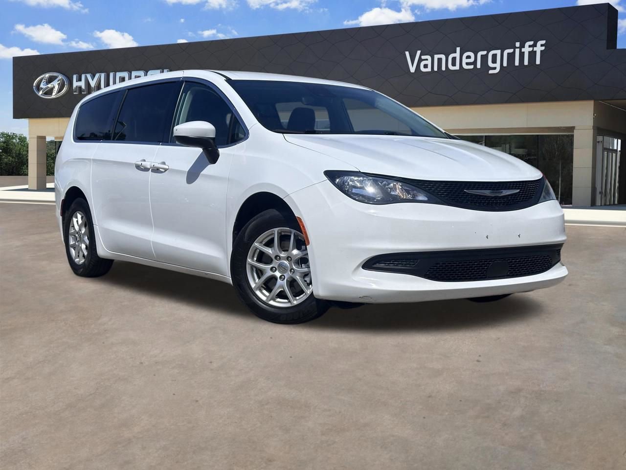 Used 2023 Chrysler Voyager LX