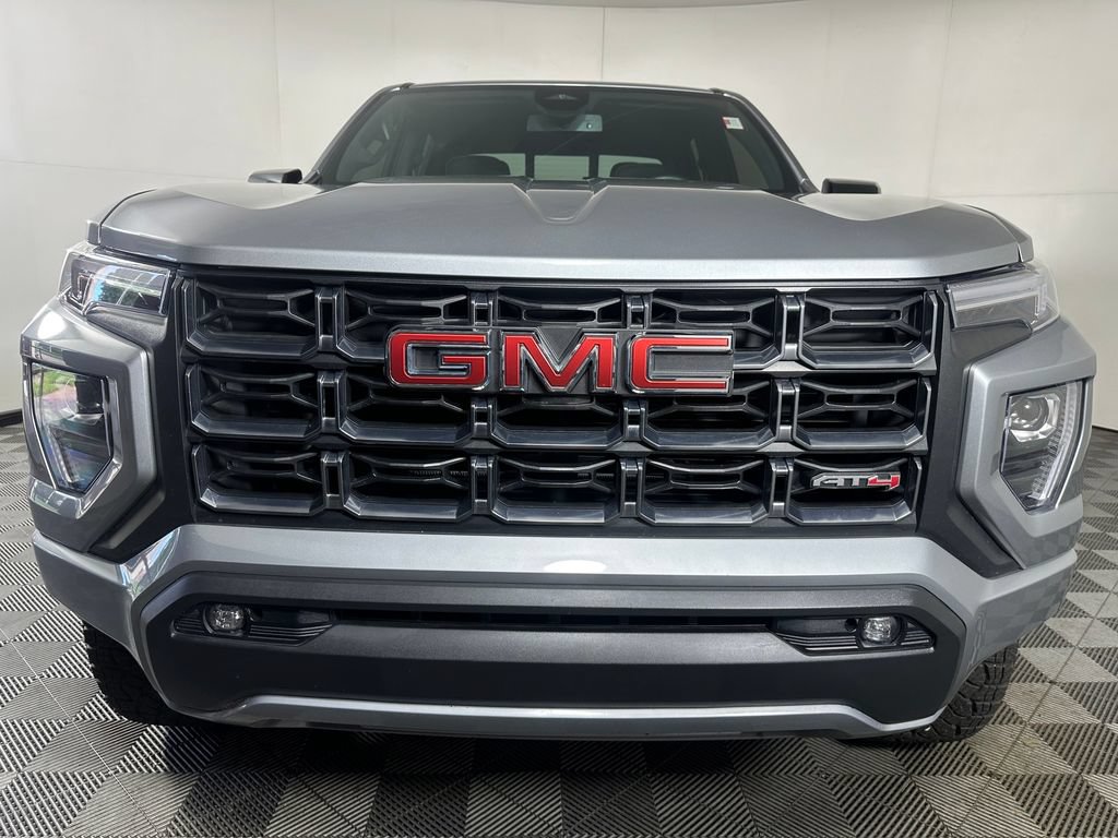 Used 2024 GMC Canyon AT4 AWD/4WD image 8