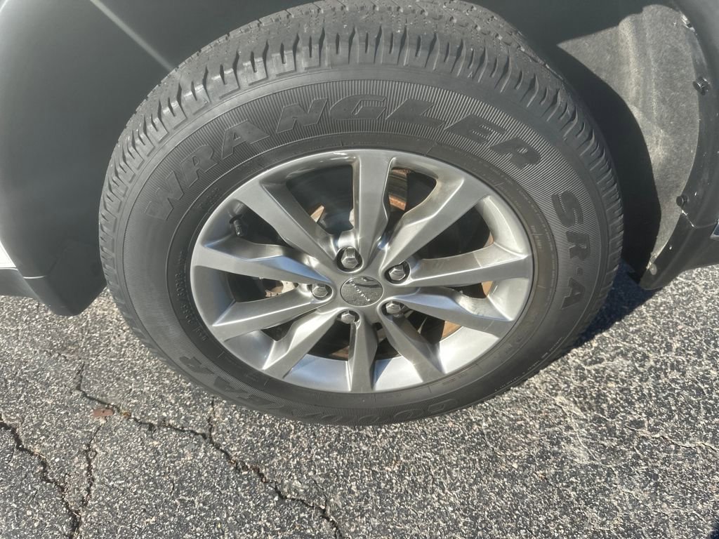 Used 2018 Dodge Durango SXT w/ Quick Order Package 2BB image 16