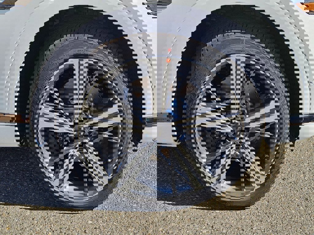 New 2026 Genesis GV80 3.5T e-SC image 29