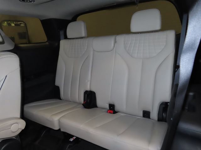 Used 2023 Hyundai Palisade Limited image 17