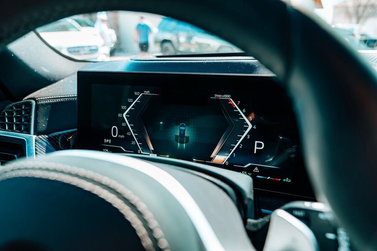 Used 2026 BMW X5 xDrive40i w/ M Sport Package image 31