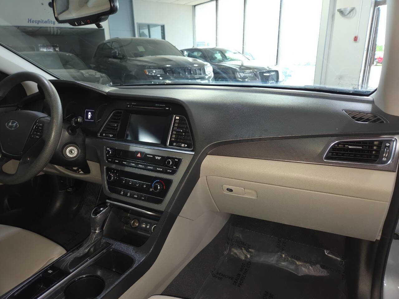 Used 2017 Hyundai Sonata Sport FWD image 17